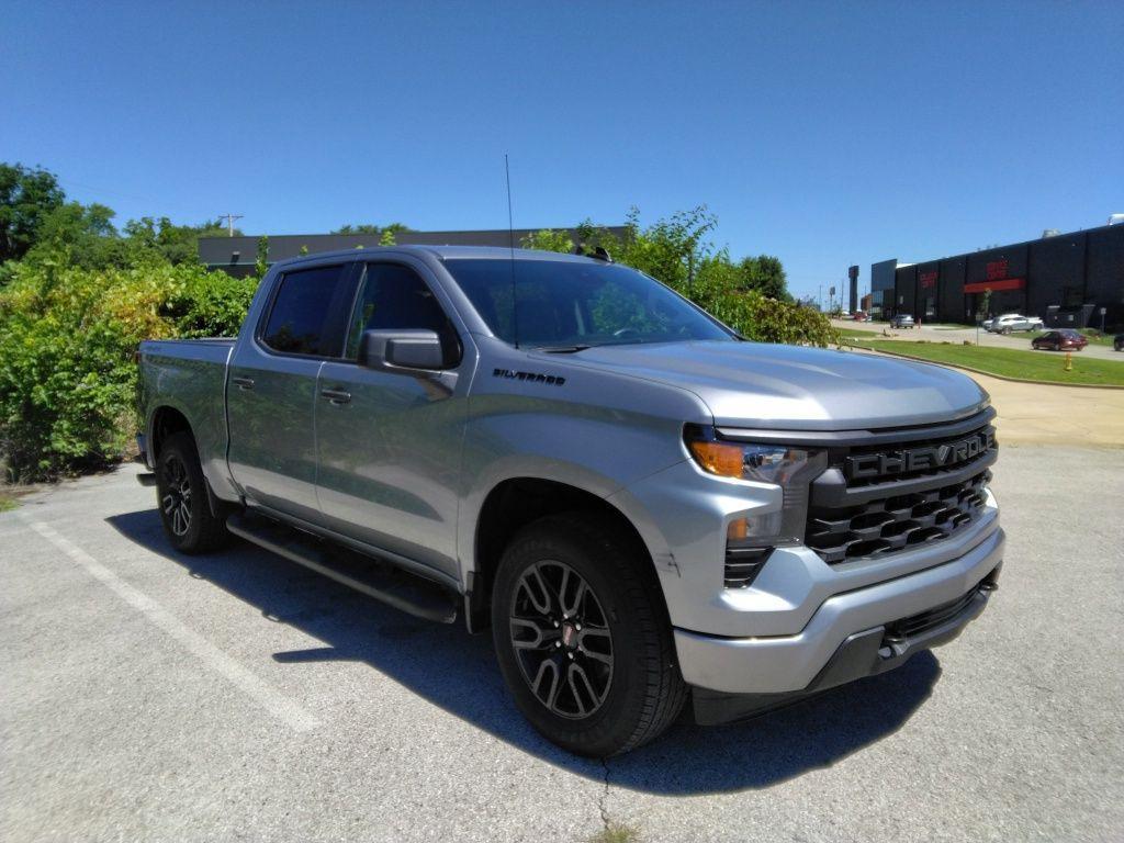 used 2024 Chevrolet Silverado 1500 car, priced at $35,700