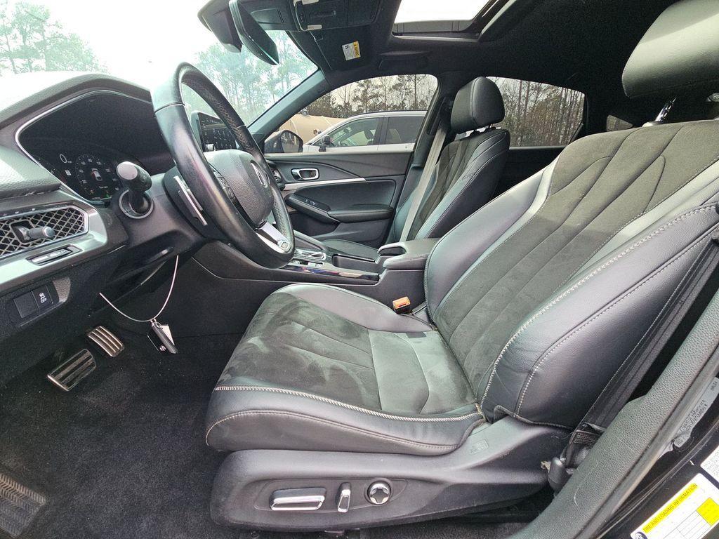 used 2025 Acura Integra car, priced at $27,000