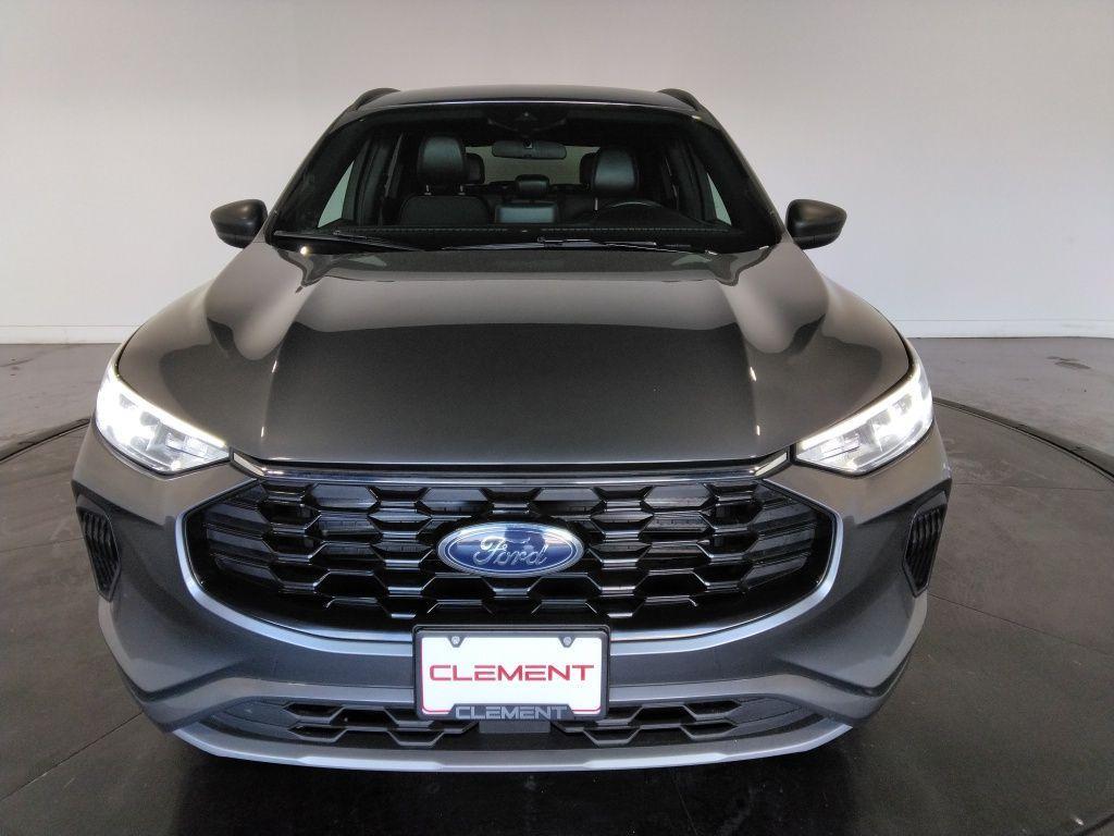 used 2023 Ford Escape car, priced at $22,600