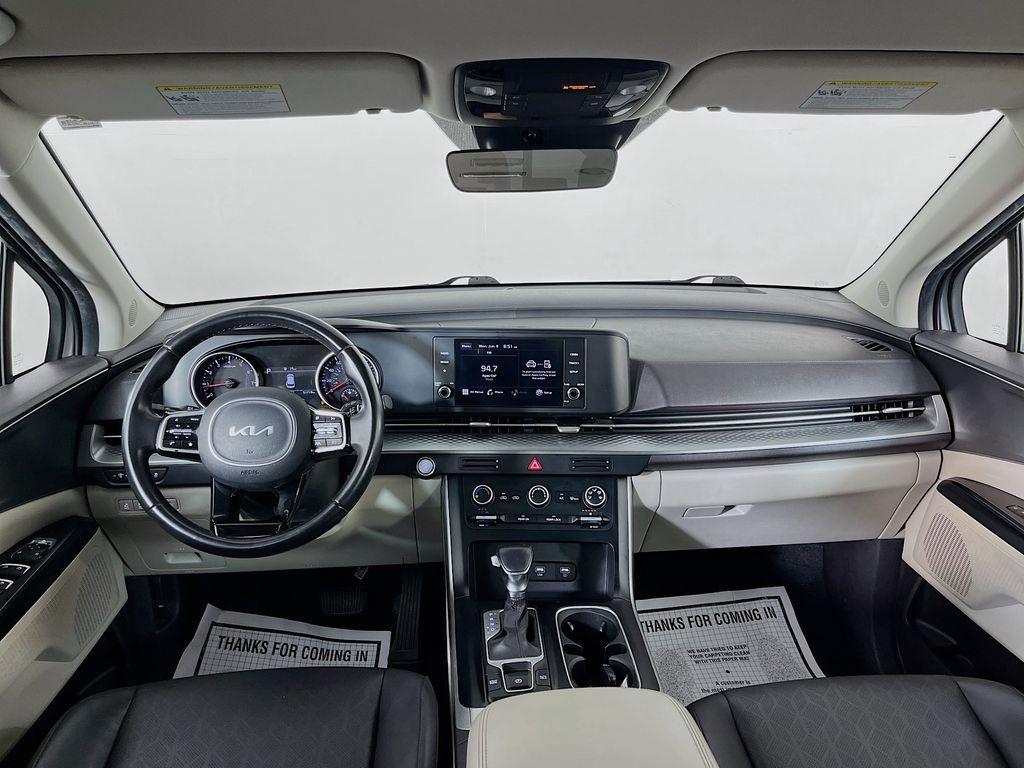 used 2022 Kia Carnival car, priced at $26,200