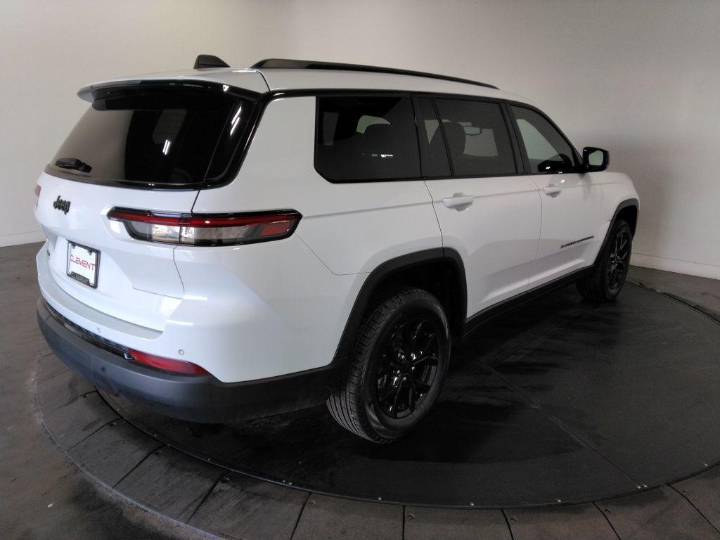 used 2024 Jeep Grand Cherokee L car, priced at $31,200