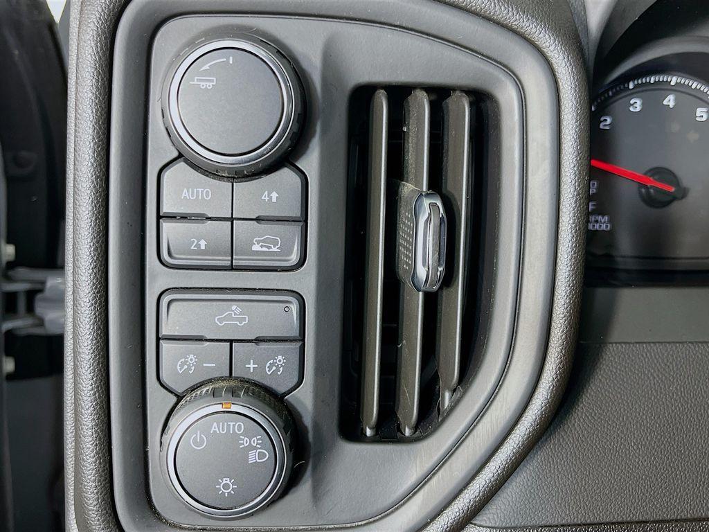 used 2024 Chevrolet Silverado 1500 car, priced at $36,300