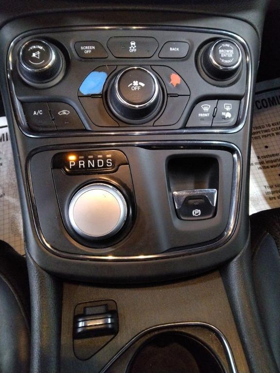 used 2016 Chrysler 200 car, priced at $9,500