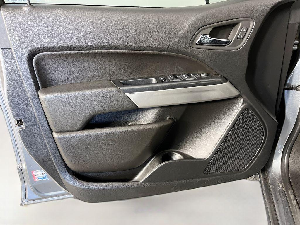 used 2021 Chevrolet Colorado car, priced at $28,400