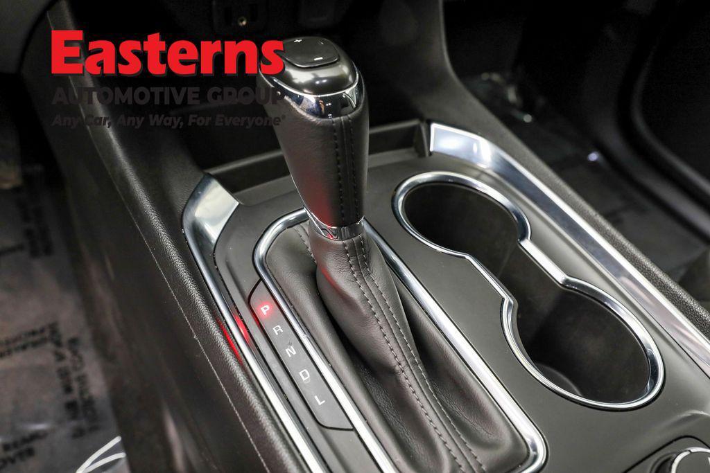 used 2019 Chevrolet Traverse car, priced at $21,690