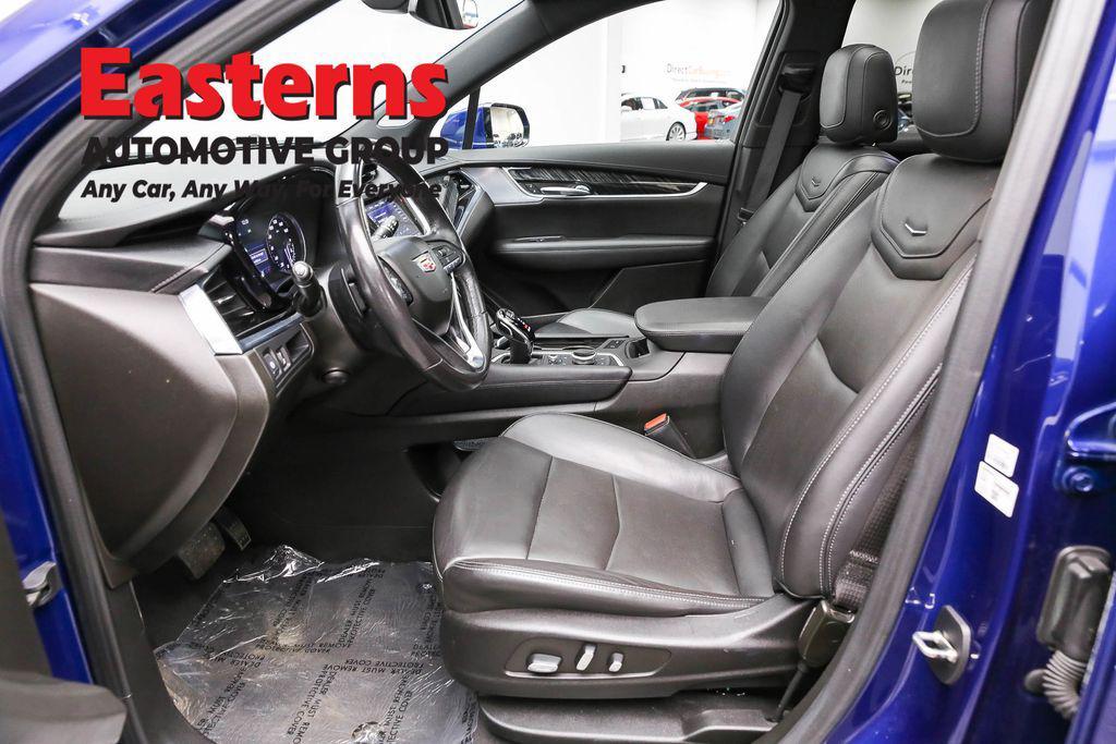 used 2023 Cadillac XT6 car, priced at $28,950