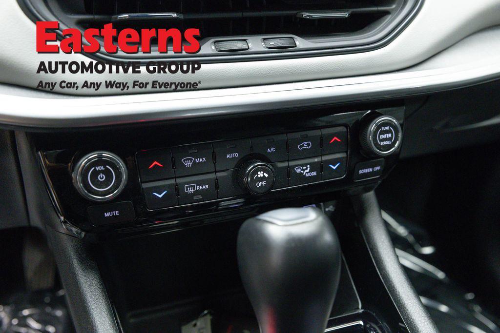 used 2025 Jeep Compass car, priced at $23,749