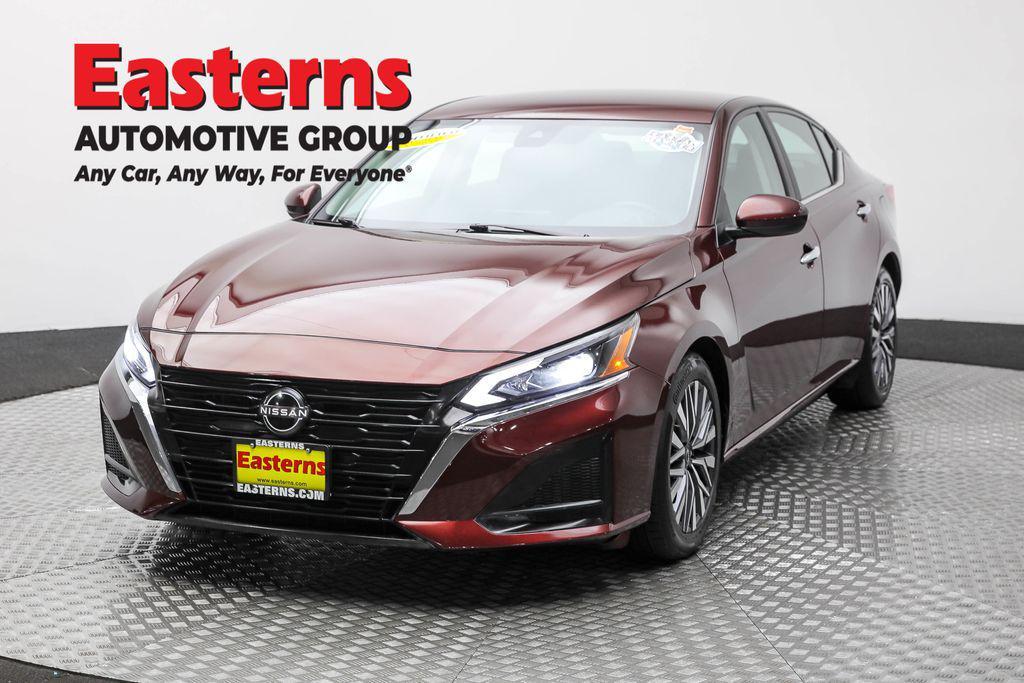 used 2023 Nissan Altima car, priced at $17,275