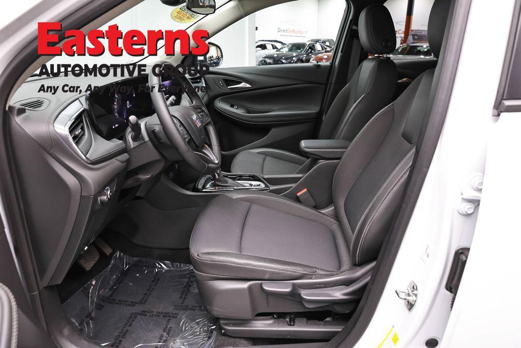 used 2025 Buick Encore GX car, priced at $21,290