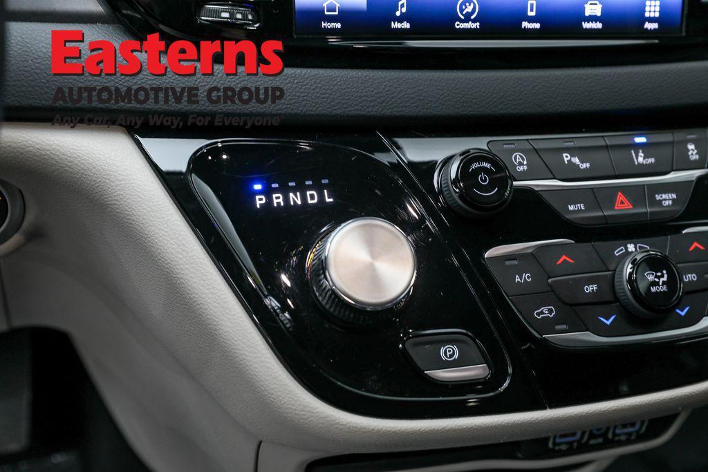 used 2023 Chrysler Pacifica car, priced at $24,750