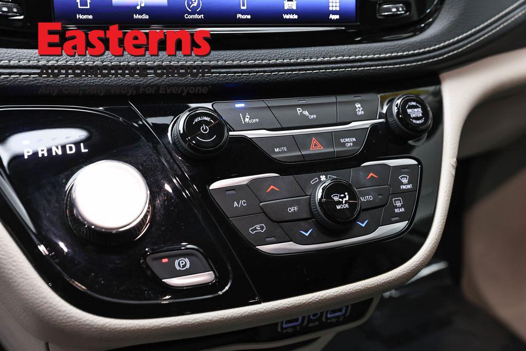 used 2023 Chrysler Pacifica Hybrid car, priced at $25,950