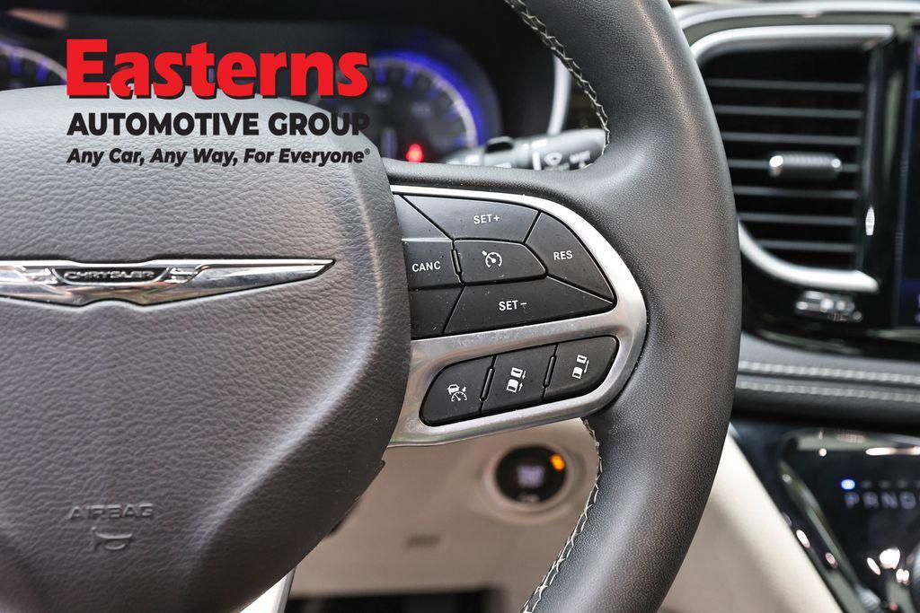 used 2023 Chrysler Pacifica car, priced at $25,749