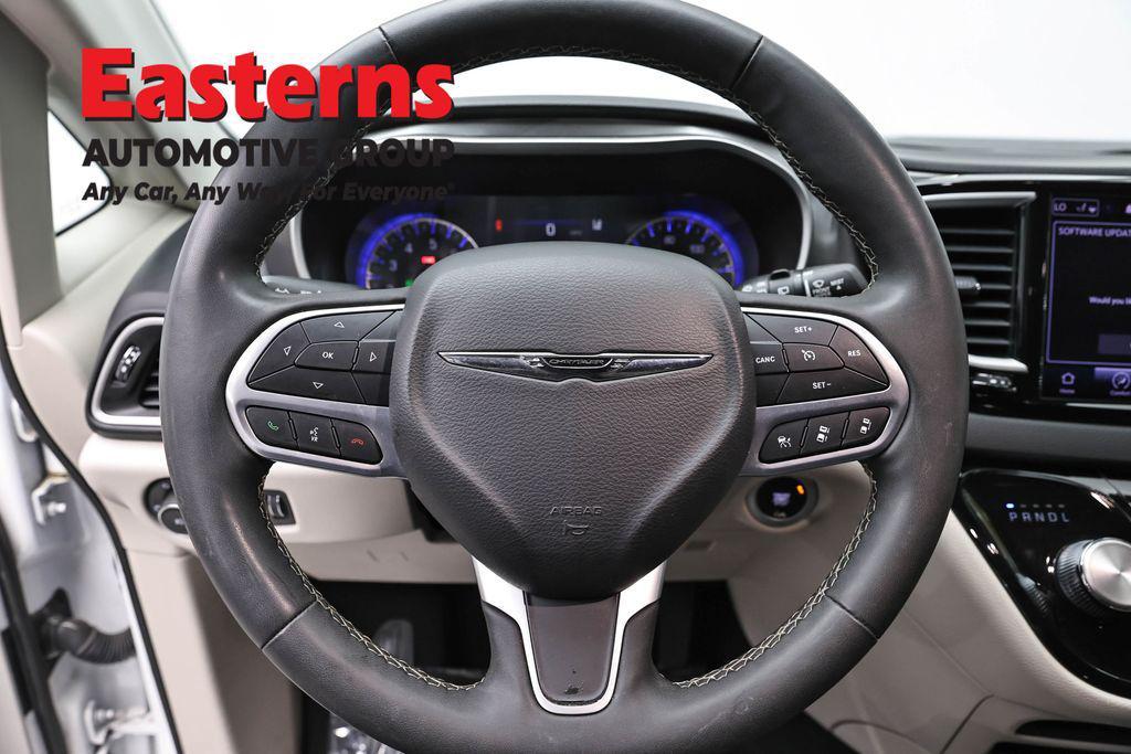 used 2023 Chrysler Pacifica car, priced at $22,749