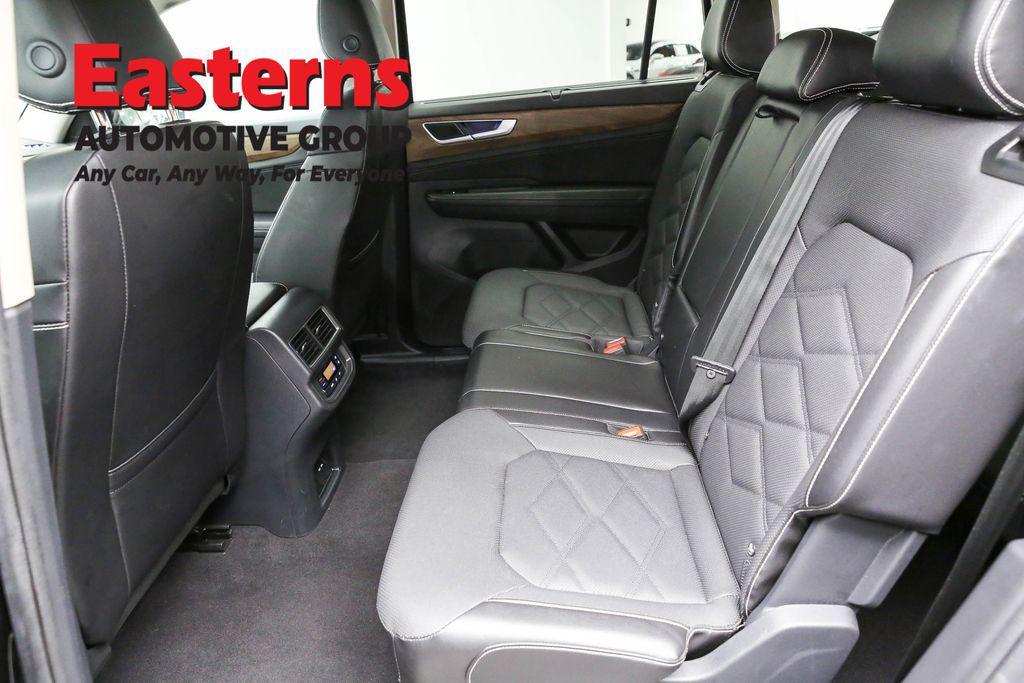 used 2024 Volkswagen Atlas car, priced at $26,750