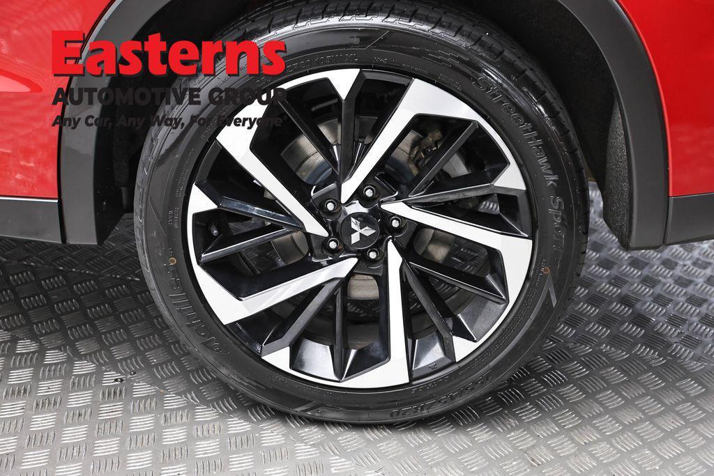 used 2024 Mitsubishi Outlander car, priced at $23,749