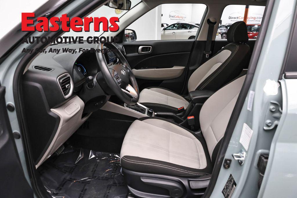 used 2025 Hyundai Venue car, priced at $21,289