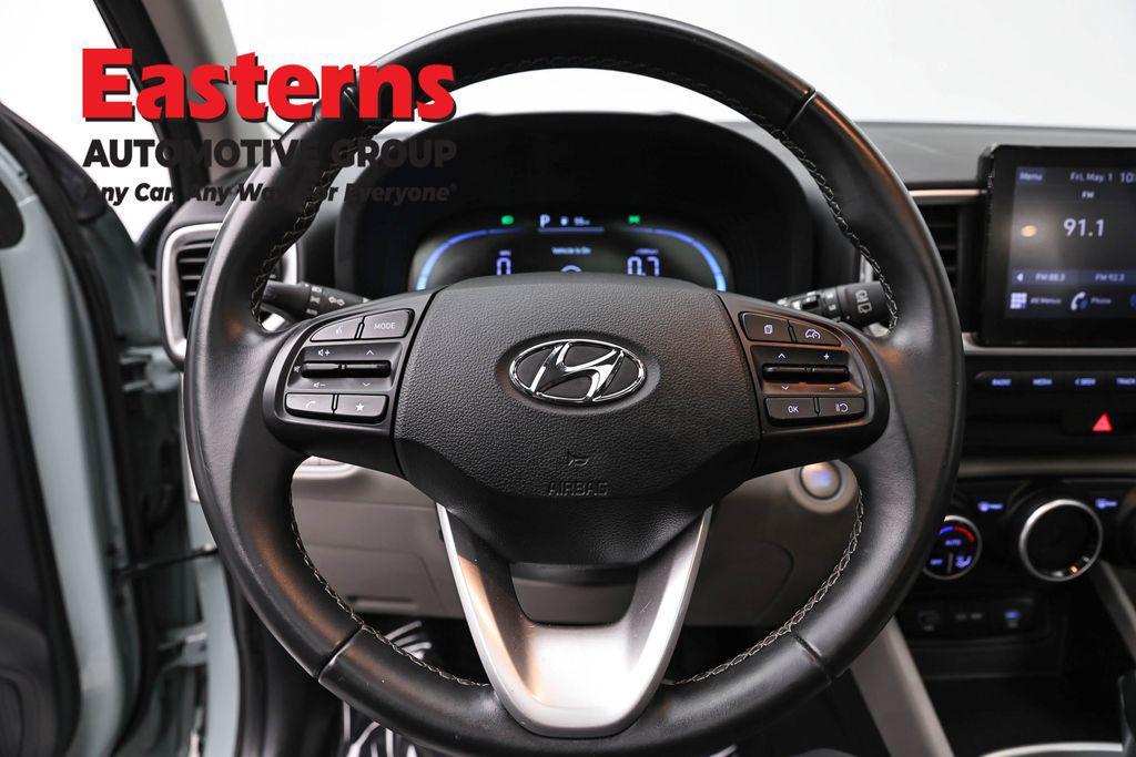 used 2025 Hyundai Venue car, priced at $21,289
