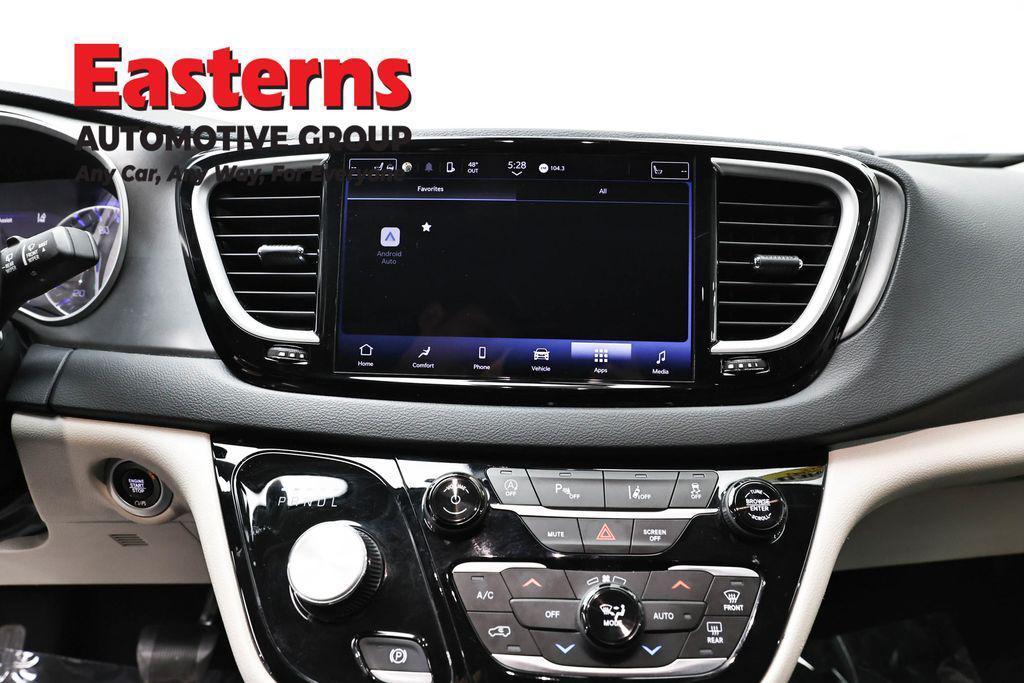 used 2023 Chrysler Pacifica car, priced at $23,490