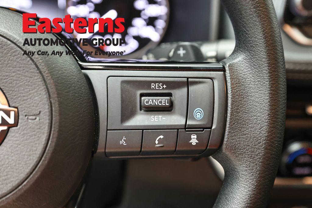 used 2023 Nissan Rogue car, priced at $22,289