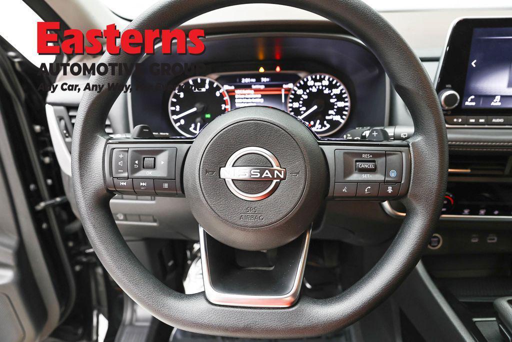 used 2023 Nissan Rogue car, priced at $22,289