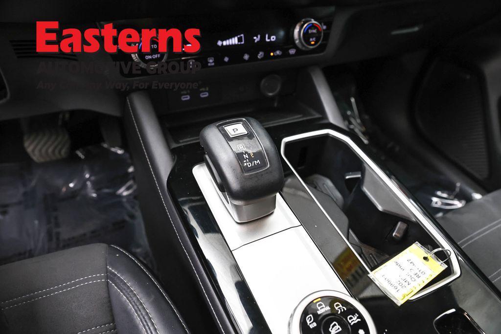 used 2025 Mitsubishi Outlander car, priced at $27,724