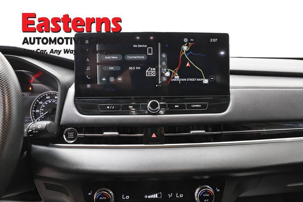 used 2025 Mitsubishi Outlander car, priced at $27,724