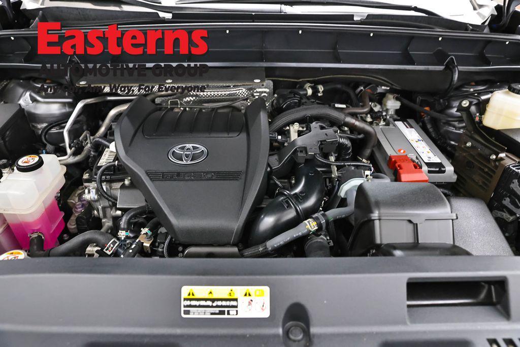 used 2024 Toyota Highlander car, priced at $32,750