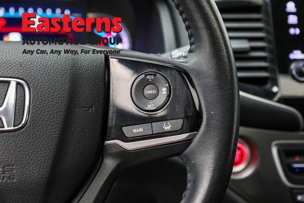 used 2022 Honda Pilot car, priced at $31,490