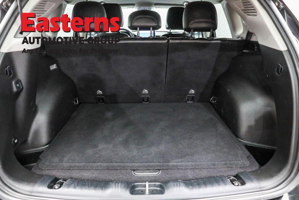 used 2022 Jeep Compass car, priced at $21,490