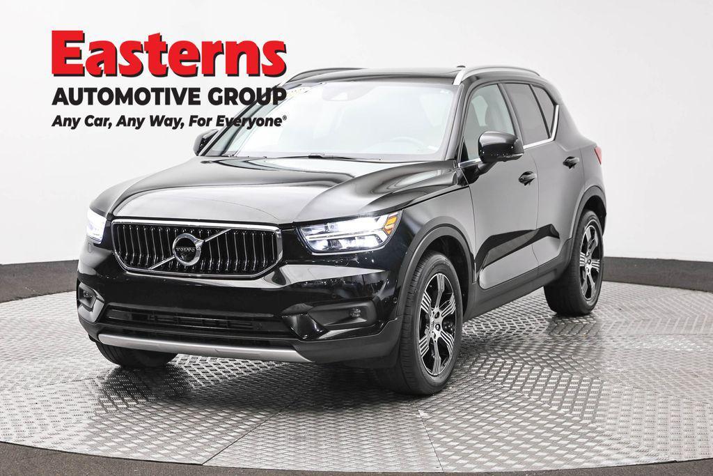 used 2022 Volvo XC40 car, priced at $24,950