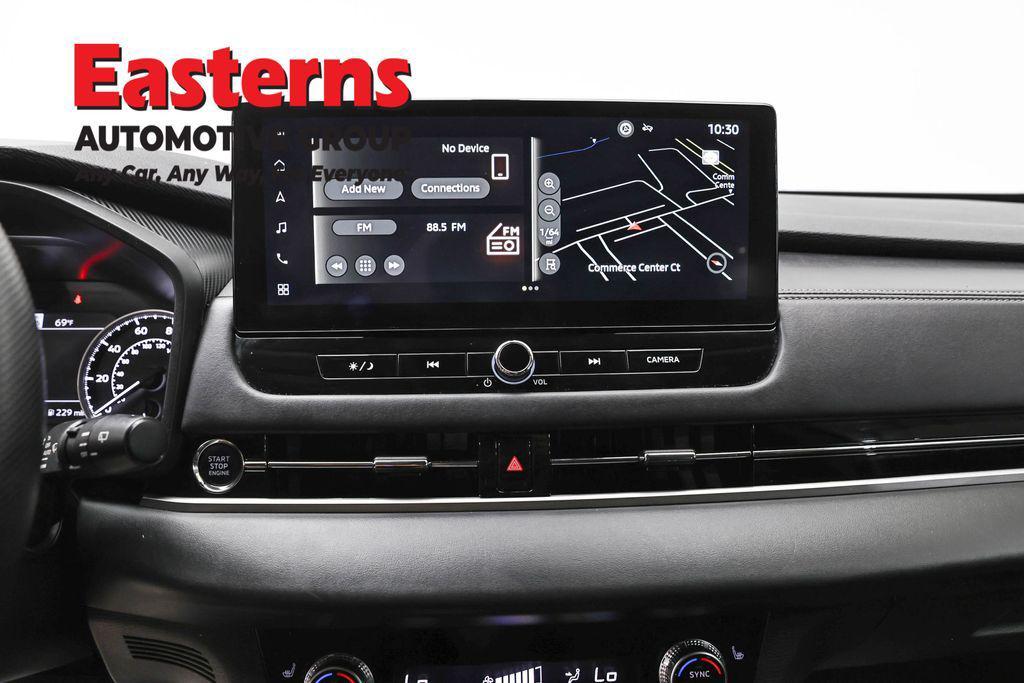 used 2025 Mitsubishi Outlander car, priced at $27,689