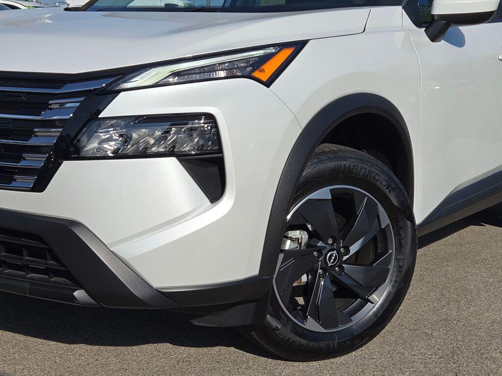 used 2025 Nissan Rogue car, priced at $29,000