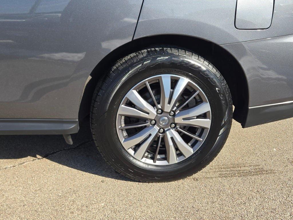 used 2019 Nissan Pathfinder car, priced at $16,000