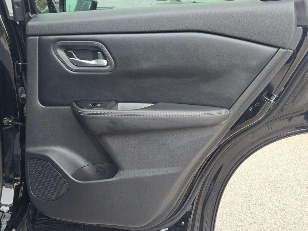 used 2025 Nissan Rogue car, priced at $28,000