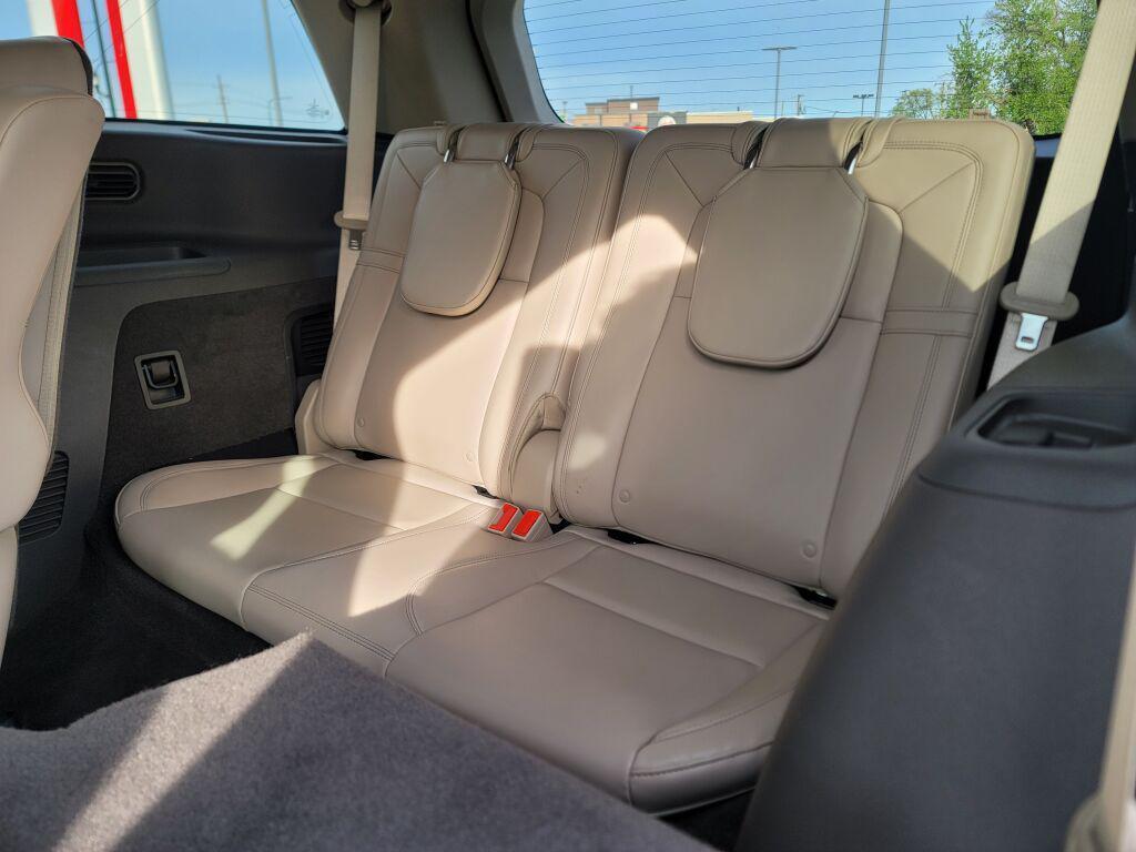 used 2023 Lincoln Aviator car, priced at $41,000
