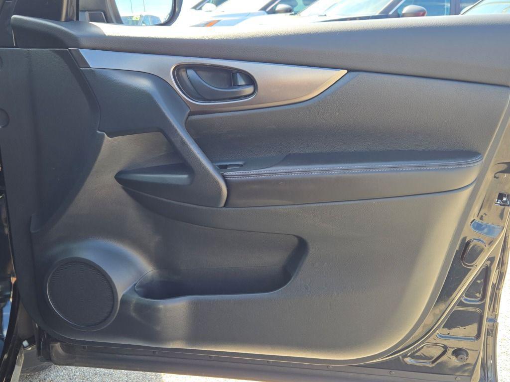 used 2022 Nissan Rogue Sport car, priced at $21,000