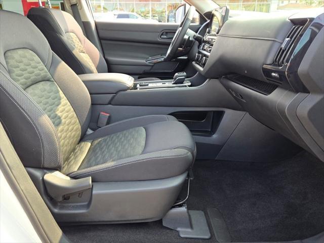 used 2024 Nissan Pathfinder car, priced at $29,500