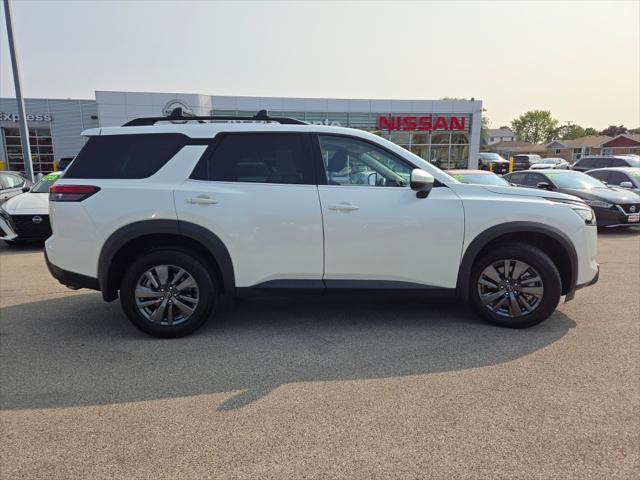 used 2024 Nissan Pathfinder car, priced at $29,500