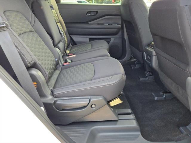 used 2024 Nissan Pathfinder car, priced at $29,500