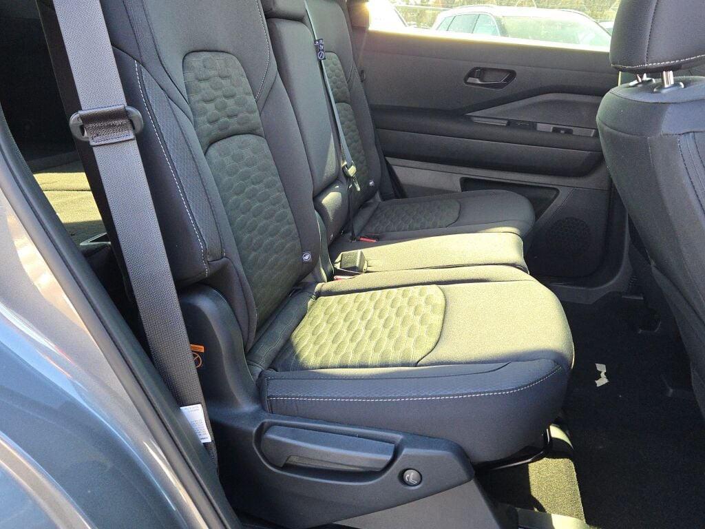 new 2026 Nissan Pathfinder car, priced at $42,210