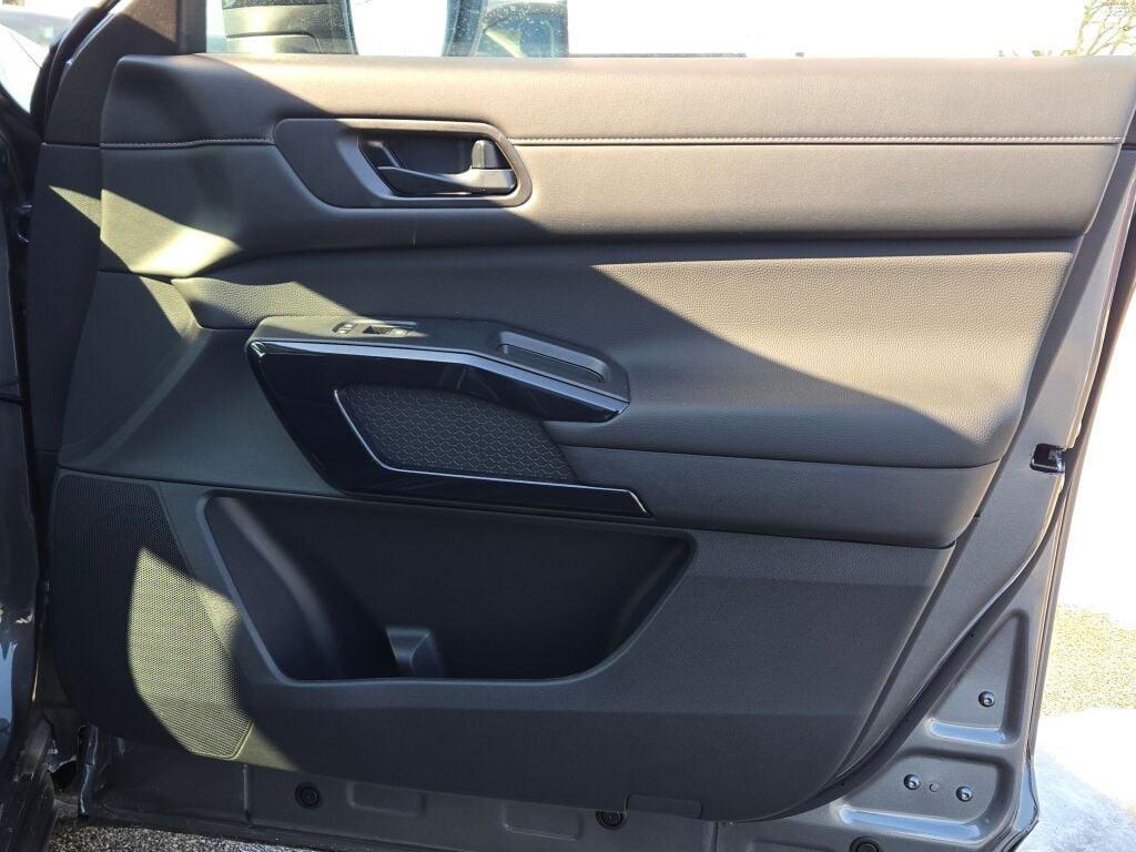 new 2026 Nissan Pathfinder car, priced at $42,210