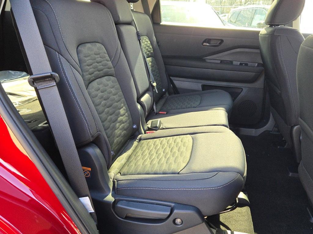 new 2026 Nissan Pathfinder car, priced at $42,660