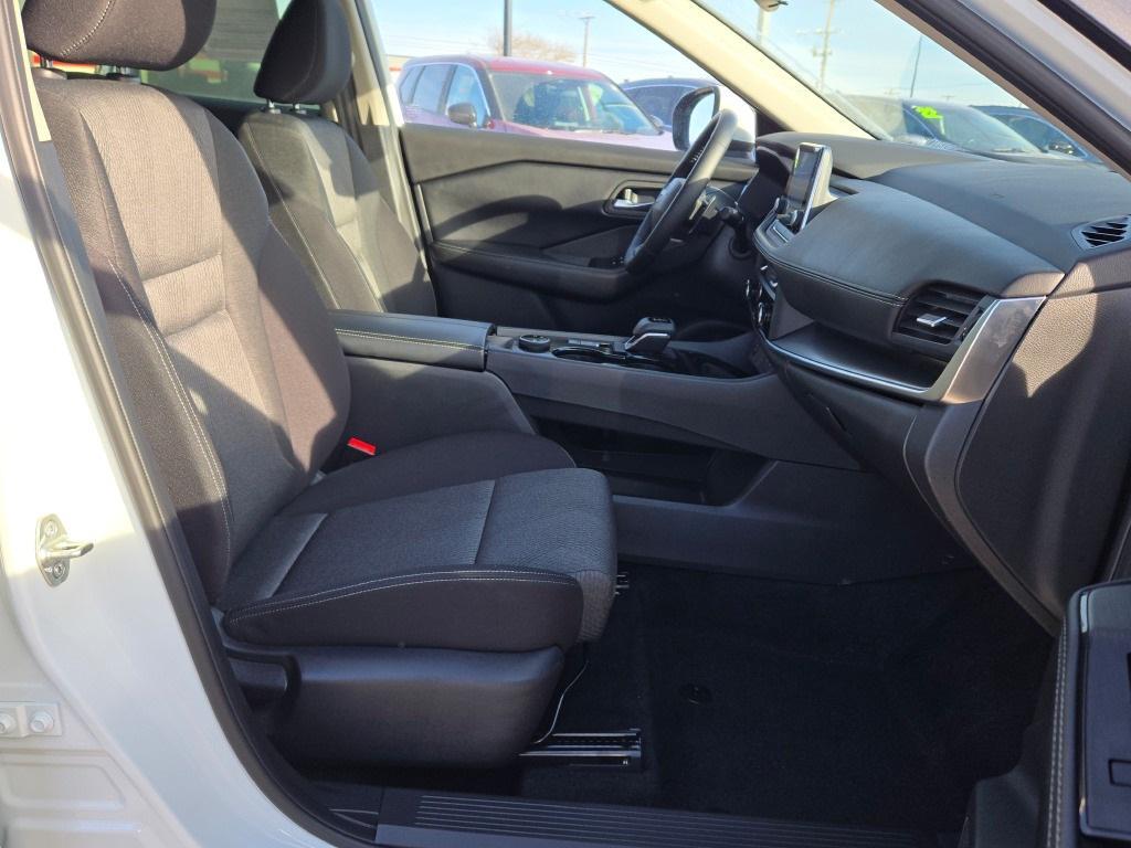 used 2025 Nissan Rogue car, priced at $28,000