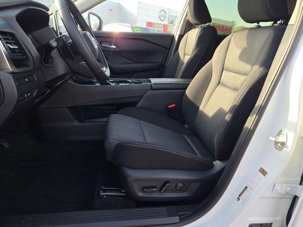 used 2025 Nissan Rogue car, priced at $29,500