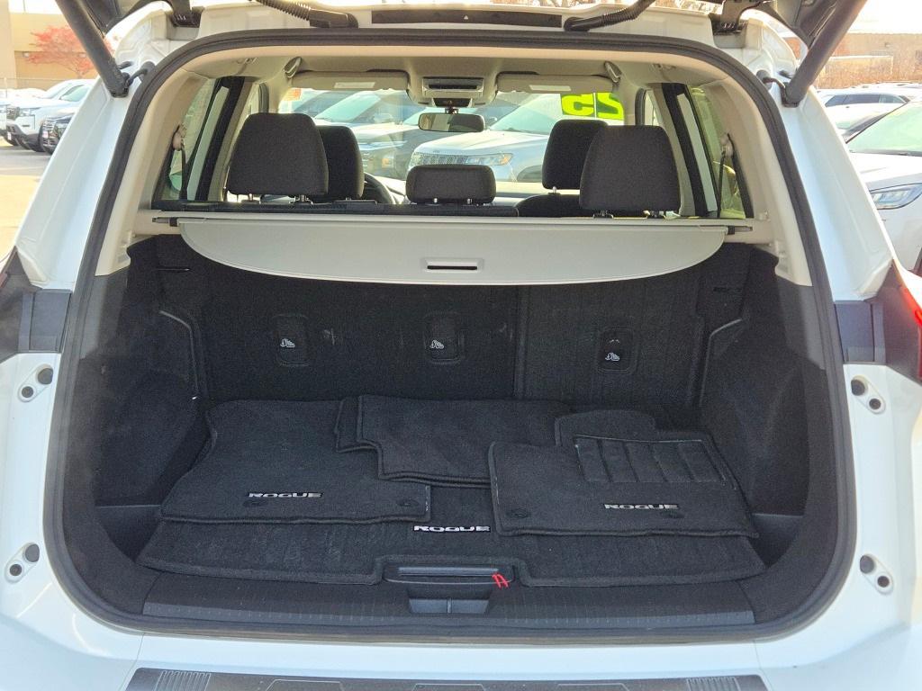used 2025 Nissan Rogue car, priced at $28,000