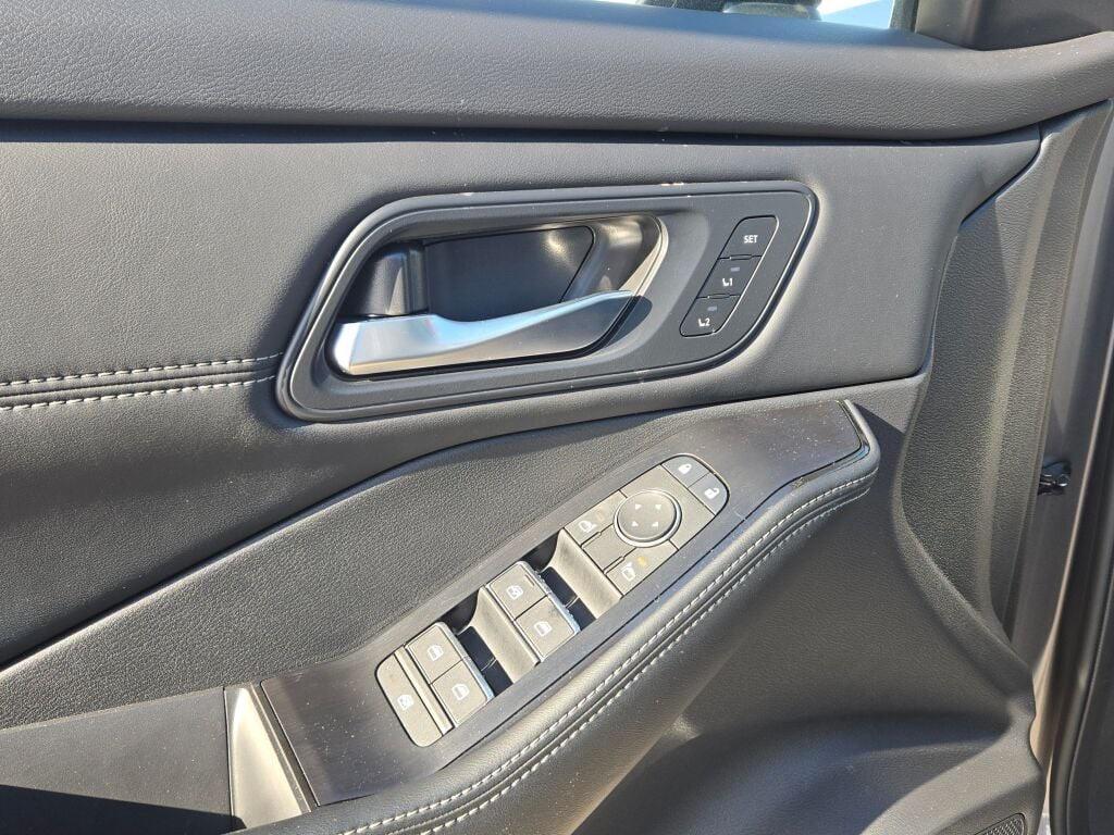 used 2025 Nissan Rogue car, priced at $33,000