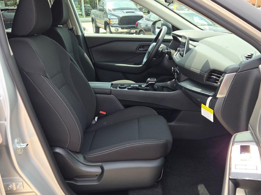 used 2025 Nissan Rogue car, priced at $26,500