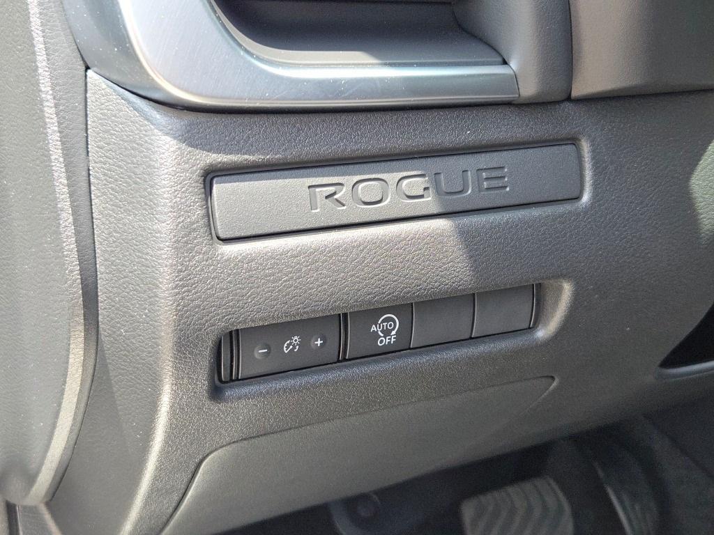used 2025 Nissan Rogue car, priced at $26,500