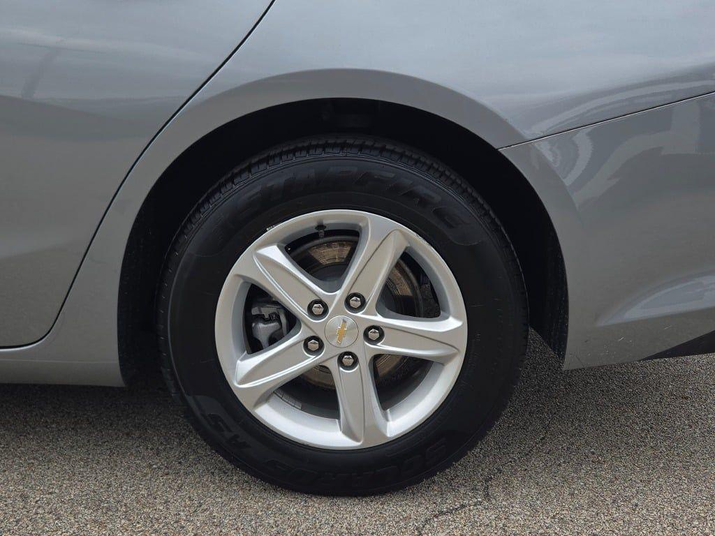 used 2024 Chevrolet Malibu car, priced at $19,000