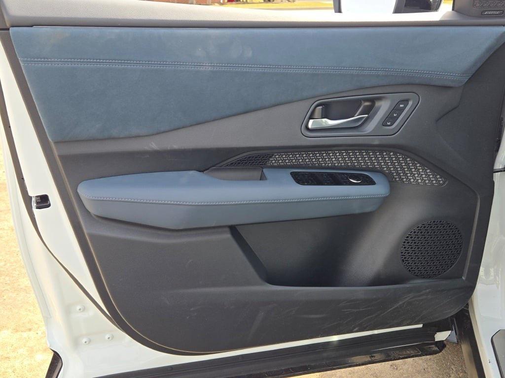 new 2025 Nissan ARIYA car, priced at $39,500